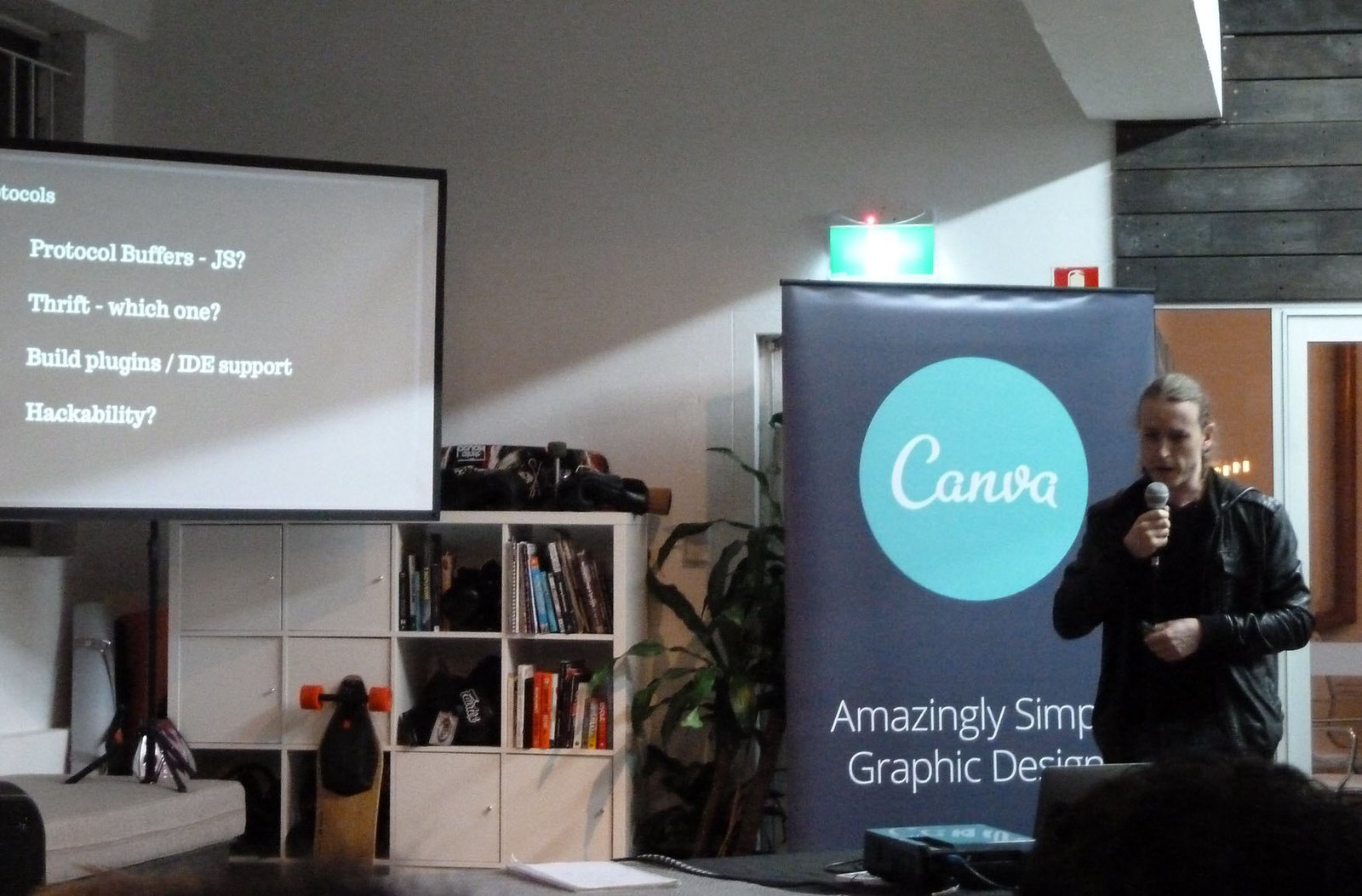 How to create Infographics in canva